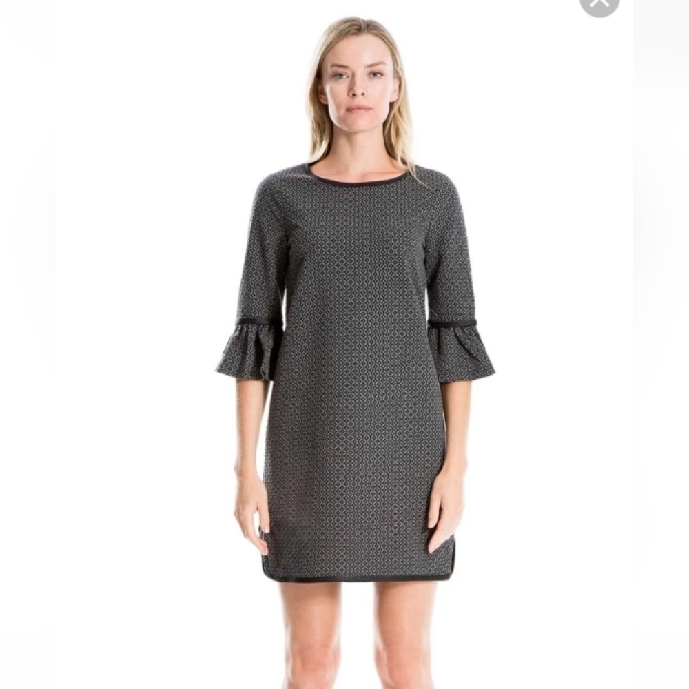 Max studio woven Bell sleeve dress
